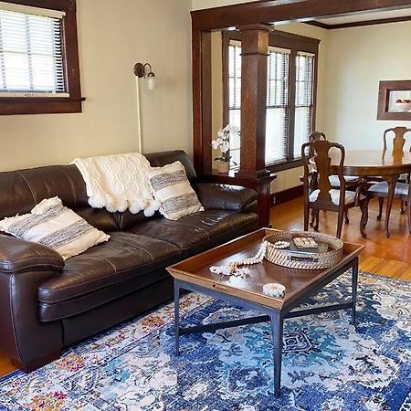 Historic Downtown Riverview Flat, No. 2 Astoria Buitenkant foto